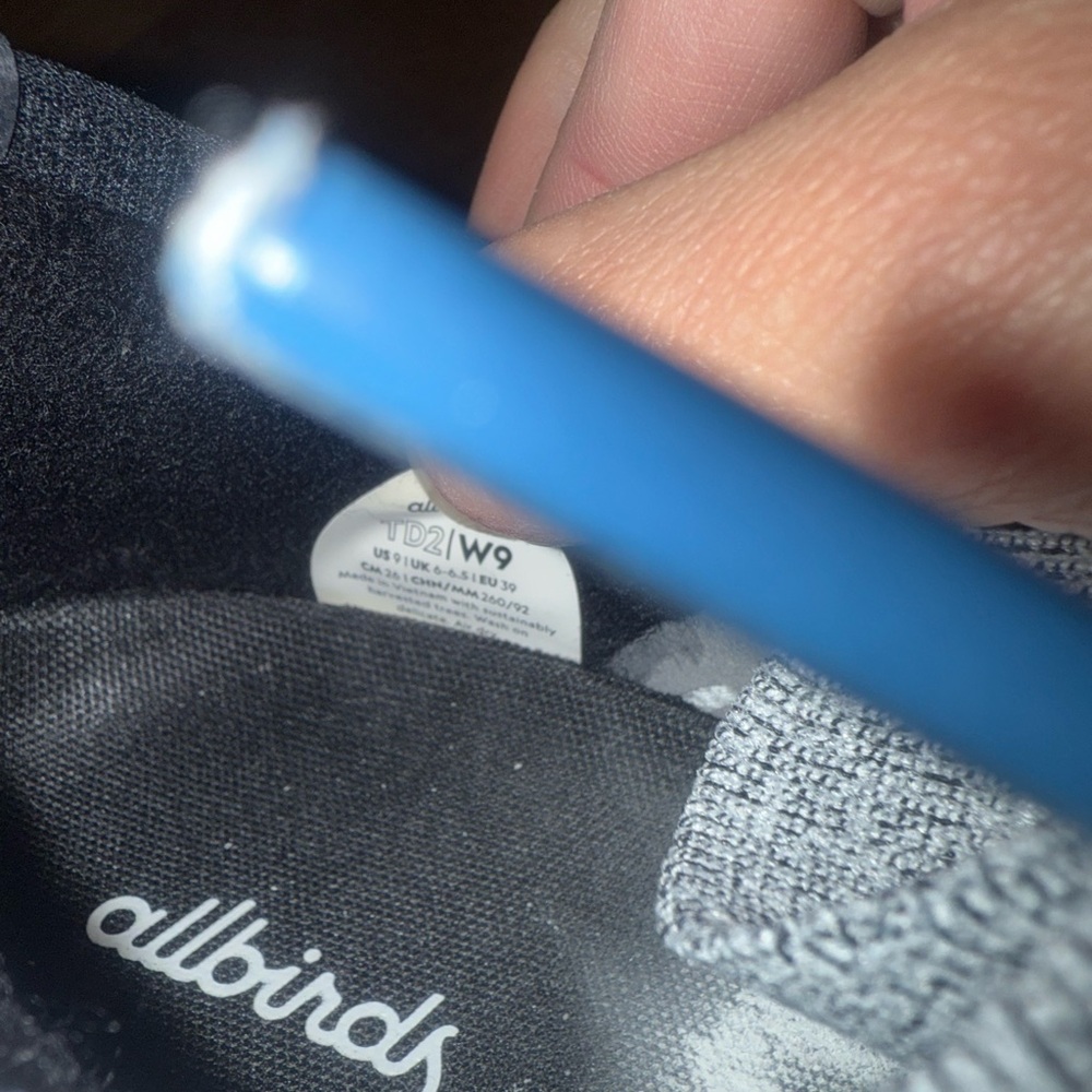 Allbirds Tree Dashers, size 9 - Picture 4 of 4